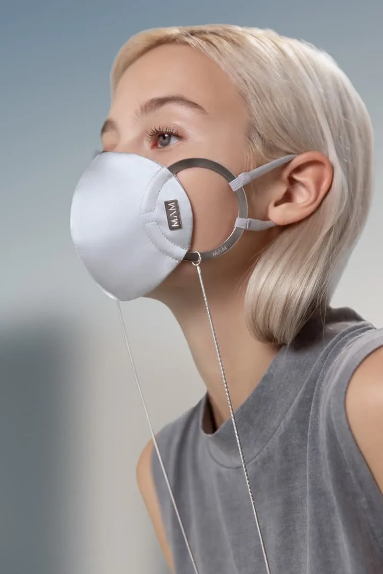 Grey silk mask with chain